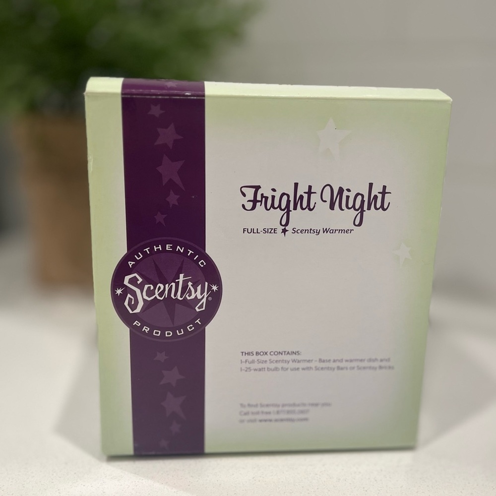 SCENTSY “Fright Night” Full Size Warmer - Picture 2 of 8